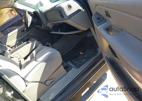 2005 Chevrolet Avalanche 1500 Ls from USA, damaged, VIN 3GNEC12ZX5G202157